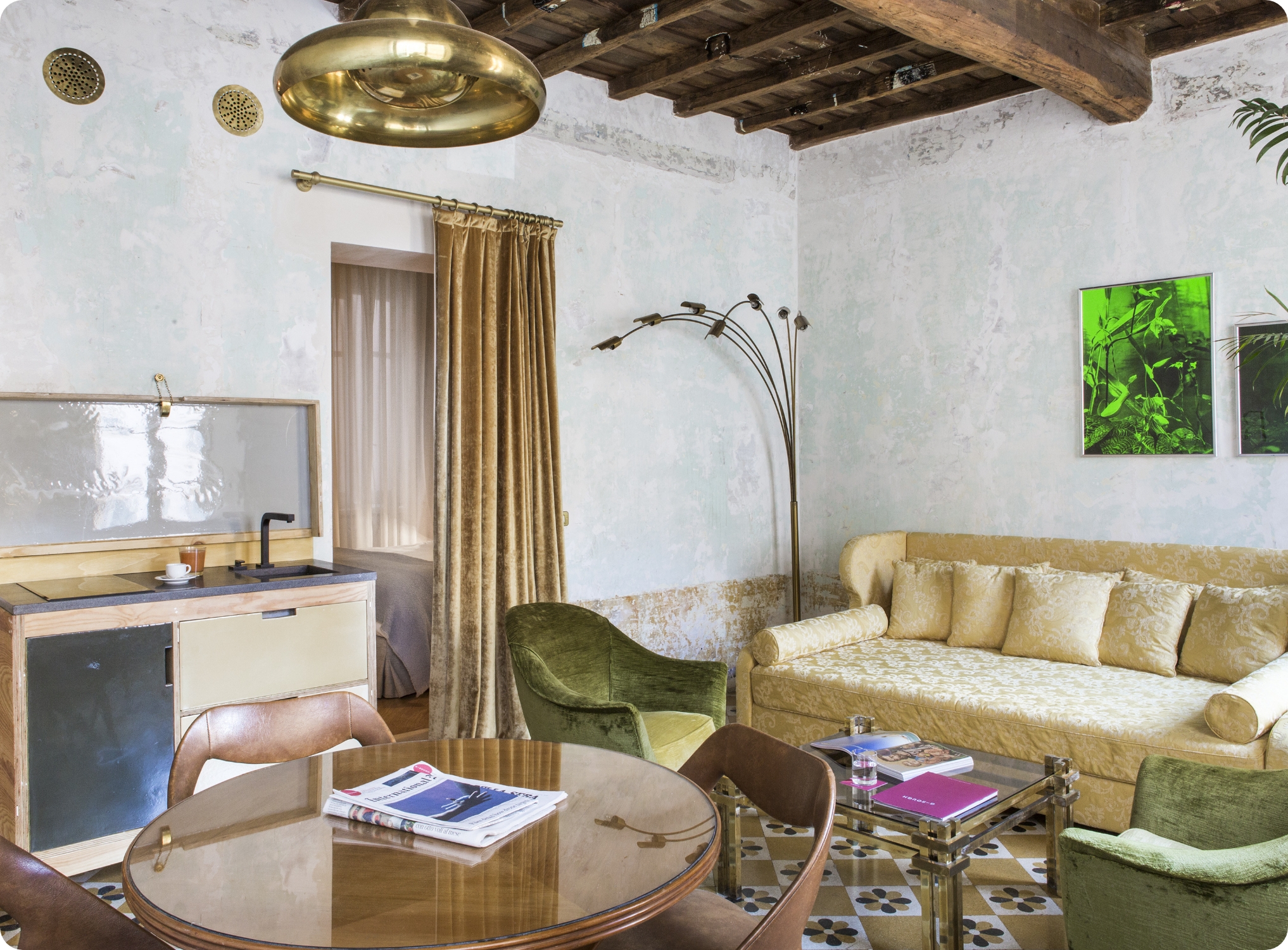 Pasquino Suite Kitchenette